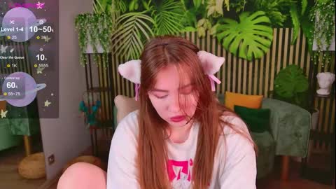Snapshot of moon__bunny chatting on October 19, 4:07 pm Moon Bunny online show from October 19, 4:07 pm