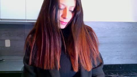 Snapshot of moon_blue222 chatting on December 30, 3:47 am Tamara Bela your favorite lover from Colombia online show from December 30, 3:47 am