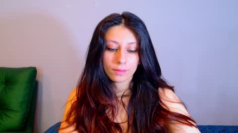 Snapshot of moon_blue222 chatting on January 12, 1:42 am Tamara Bela your favorite lover from Colombia online show from January 12, 1:42 am