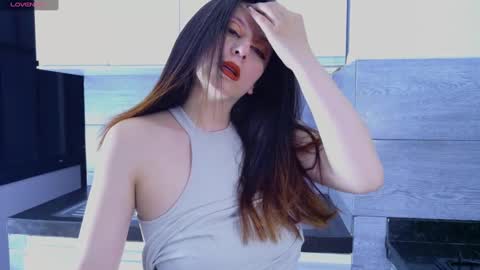 Snapshot of moon_blue222 chatting on February 8, 11:13 pm Tamara Bela your favorite lover from Colombia online show from February 8, 11:13 pm