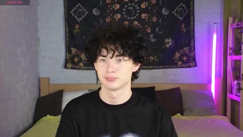 moon_gloww online show from February 13, 5:53 pm