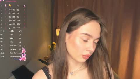 moon_puzzles online show from April 12, 7:19 pm