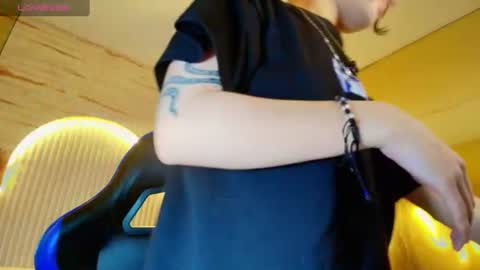 Moon online show from June 13, 12:36 pm