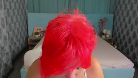 Snapshot of moon_starry chatting on July 14, 8:41 am Your love online show from July 14, 8:41 am