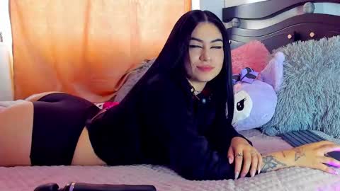 MOON online show from December 6, 9:24 pm