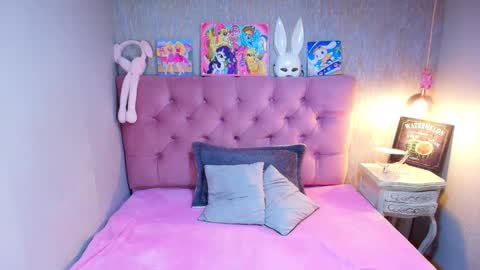 Charlotte online show from March 18, 6:55 pm