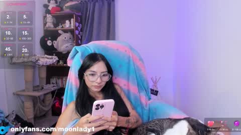 MOON  online show from March 20, 1:43 am