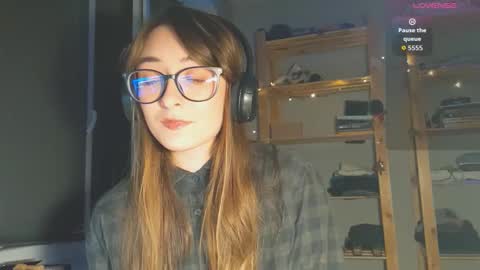 Snapshot of moonlight__lovers chatting on October 4, 8:40 pm Dana online show from October 4, 8:40 pm