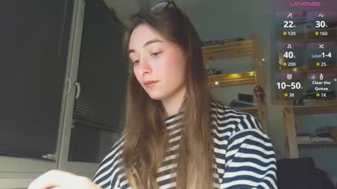 Snapshot of moonlight__lovers chatting on November 30, 8:57 pm Dana online show from November 30, 8:57 pm