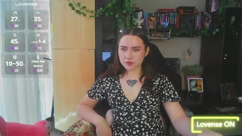 moonlight_sonataa online show from April 16, 8:15 am