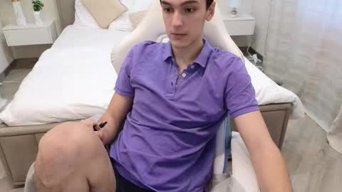 Stan online show from December 3, 8:00 am