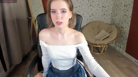 Asuna online show from November 9, 1:31 pm