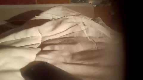 moos1 online show from October 31, 7:04 pm