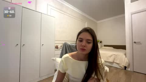 Fleyva online show from October 19, 4:24 am