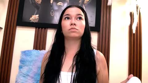 alexia online show from November 15, 7:10 pm