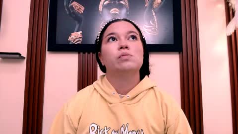 alexia online show from May 25, 7:09 pm