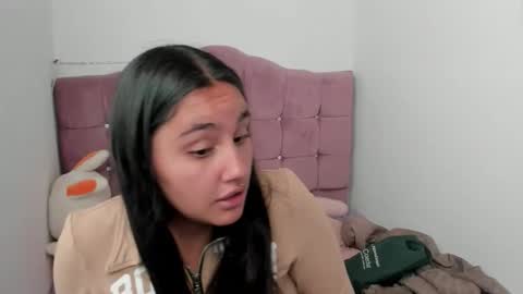 morena_rodriguez_9 online show from October 16, 7:15 pm