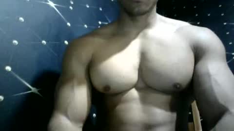 moreno1muscular online show from February 8, 10:19 pm
