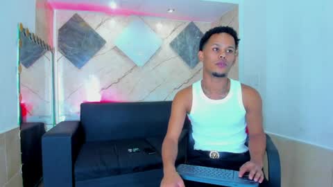 Danny online show from April 11, 3:55 am