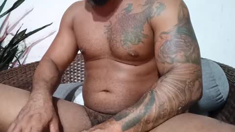 Snapshot of moreno_lutador chatting on December 26, 1:18 am John john online show from December 26, 1:18 am