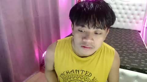 hardmorenoxx online show from July 8, 9:25 am