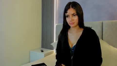 Snapshot of morgan_aura chatting on June 2, 1:02 pm Morgan Aura online show from June 2, 1:02 pm