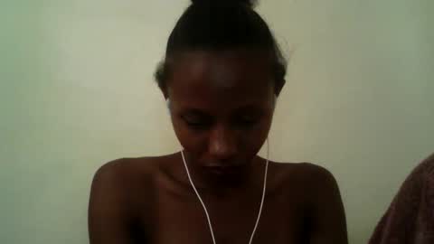 morgane_69 online show from June 3, 7:33 am