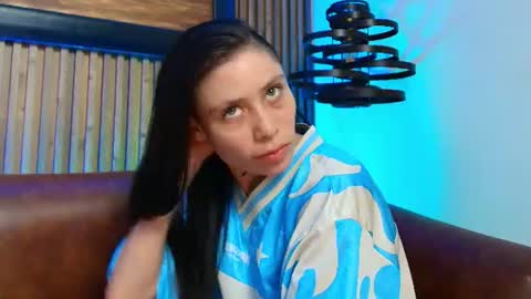 Snapshot of morganevans_t chatting on July 28, 12:48 pm morganevans_t online show from July 28, 12:48 pm