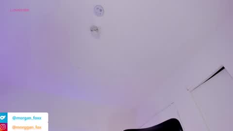 Snapshot of morggan_fx chatting on February 19, 2:12 am Morggan Castle online show from February 19, 2:12 am