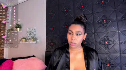 Snapshot of morochaa_fire chatting on December 2, 2:41 pm Morocha online show from December 2, 2:41 pm