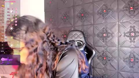 Snapshot of morochaa_fire chatting on December 9, 8:44 am Morocha online show from December 9, 8:44 am