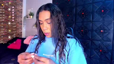 Snapshot of morochaa_fire chatting on December 14, 11:29 am Morocha online show from December 14, 11:29 am
