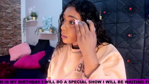 Snapshot of morochaa_fire chatting on December 25, 11:11 am Morocha online show from December 25, 11:11 am