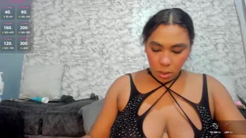 Snapshot of morochaa_fire chatting on September 15, 11:21 am Morocha online show from September 15, 11:21 am