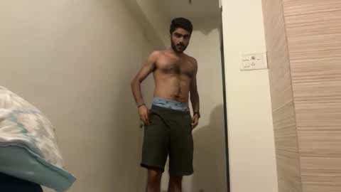 Snapshot of moron960 chatting on February 14, 7:10 pm moron960 online show from February 14, 7:10 pm