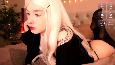 Snapshot of morphesoull chatting on September 11, 1:22 pm morphe online show from September 11, 1:22 pm