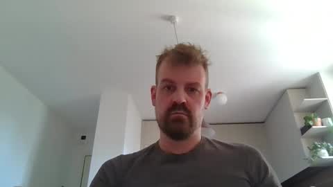 morritz online show from April 27, 2:48 pm