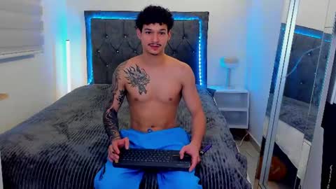 Snapshot of morthy_downey chatting on July 6, 11:07 am Morthy online show from July 6, 11:07 am