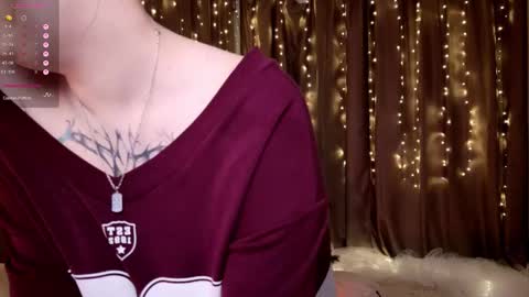 morvelyn online show from December 19, 2:24 pm