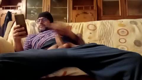 Snapshot of mospeleu chatting on January 2, 7:51 pm Nomadu online show from January 2, 7:51 pm