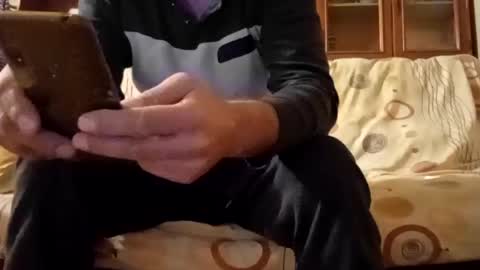 Snapshot of mospeleu chatting on January 4, 5:58 am Nomadu online show from January 4, 5:58 am