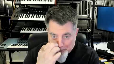 mostly_unbothered online show from April 19, 9:41 am