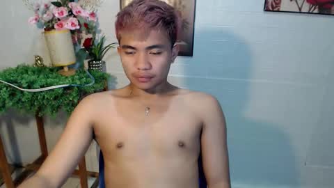 mostwantedtwink online show from May 31, 5:04 am