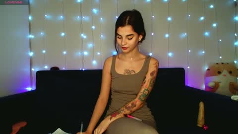 Kris online show from December 3, 2:05 pm