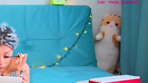 Kris online show from April 10, 5:12 am