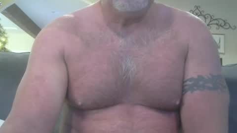 Snapshot of motorguy08 chatting on December 11, 4:20 pm motorguy08 online show from December 11, 4:20 pm