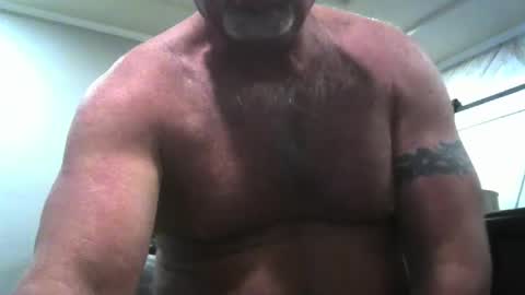 Snapshot of motorguy08 chatting on December 19, 4:13 am motorguy08 online show from December 19, 4:13 am