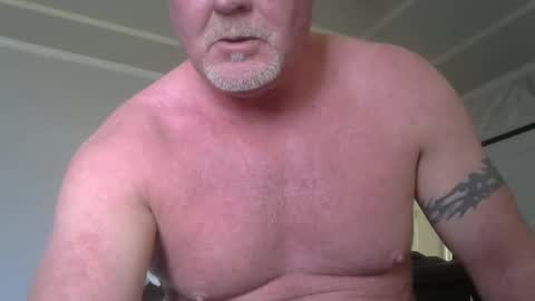 Snapshot of motorguy08 chatting on February 19, 10:31 pm motorguy08 online show from February 19, 10:31 pm