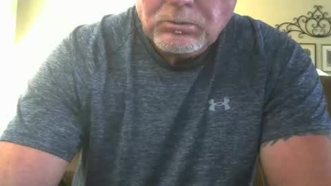 Snapshot of motorguy08 chatting on October 23, 9:13 pm motorguy08 online show from October 23, 9:13 pm