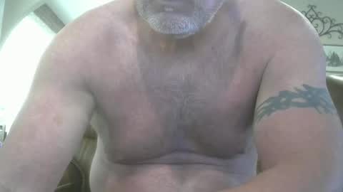 Snapshot of motorguy08 chatting on October 29, 7:15 pm motorguy08 online show from October 29, 7:15 pm